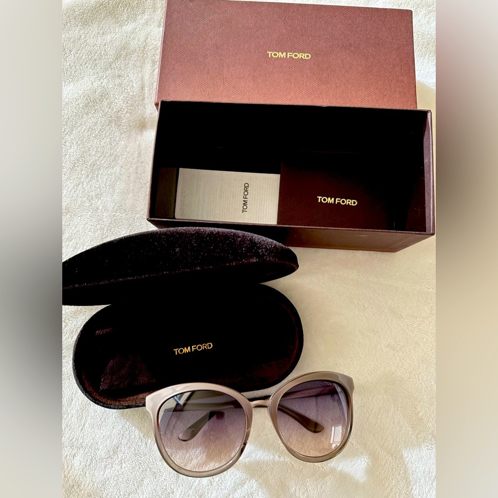 Tom Ford - Unworn - Picture 1 of 10